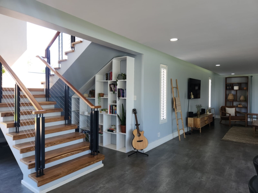 5 Bedroom Property for Sale in Somerton Estate Free State